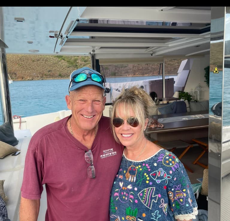 ISLAND KISSES guest review