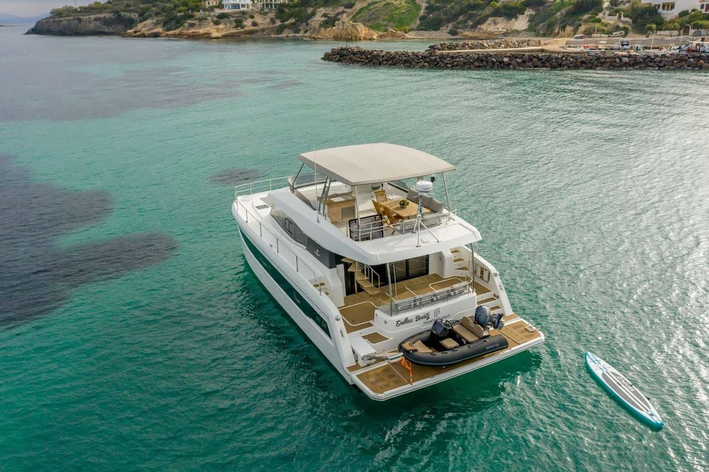 ENDLESS BEAUTY – Fountaine Pajot
