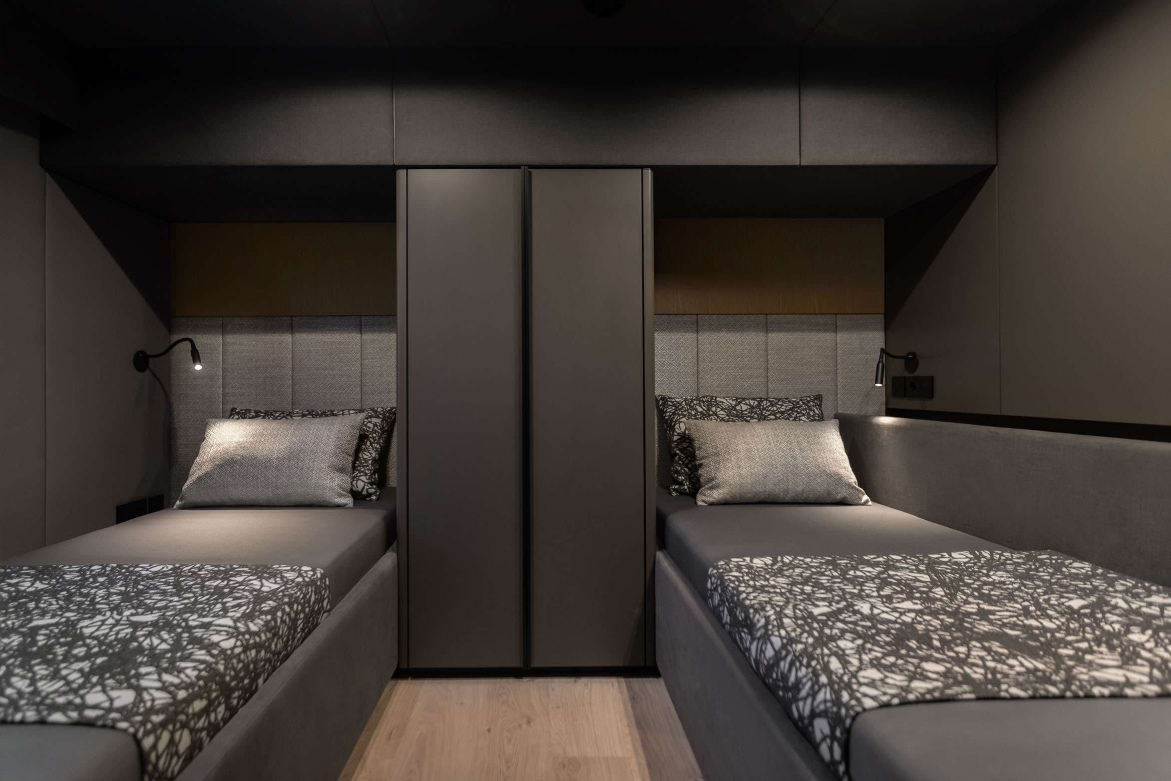 Twin cabin