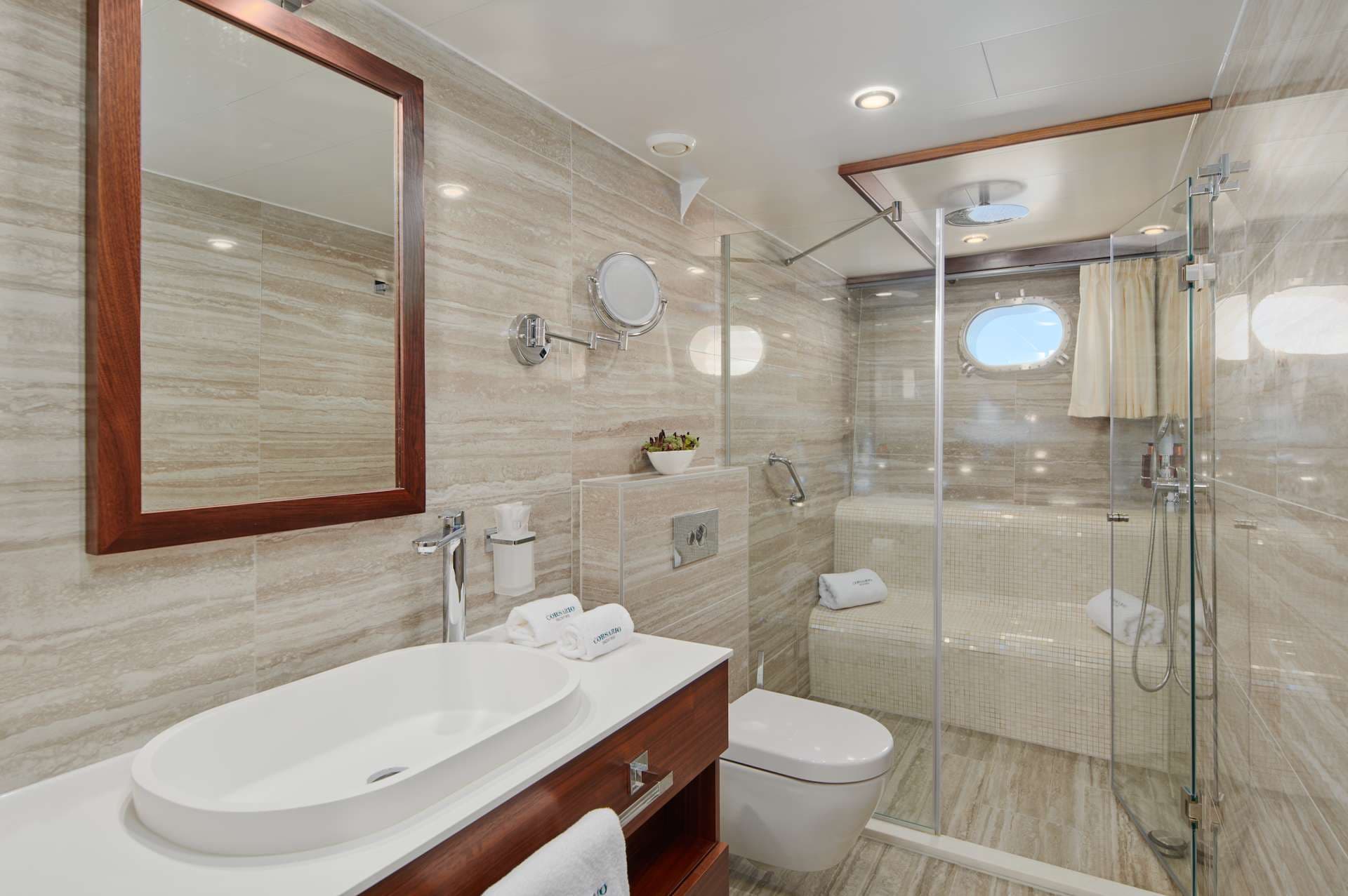 VIP Cabin En Suite