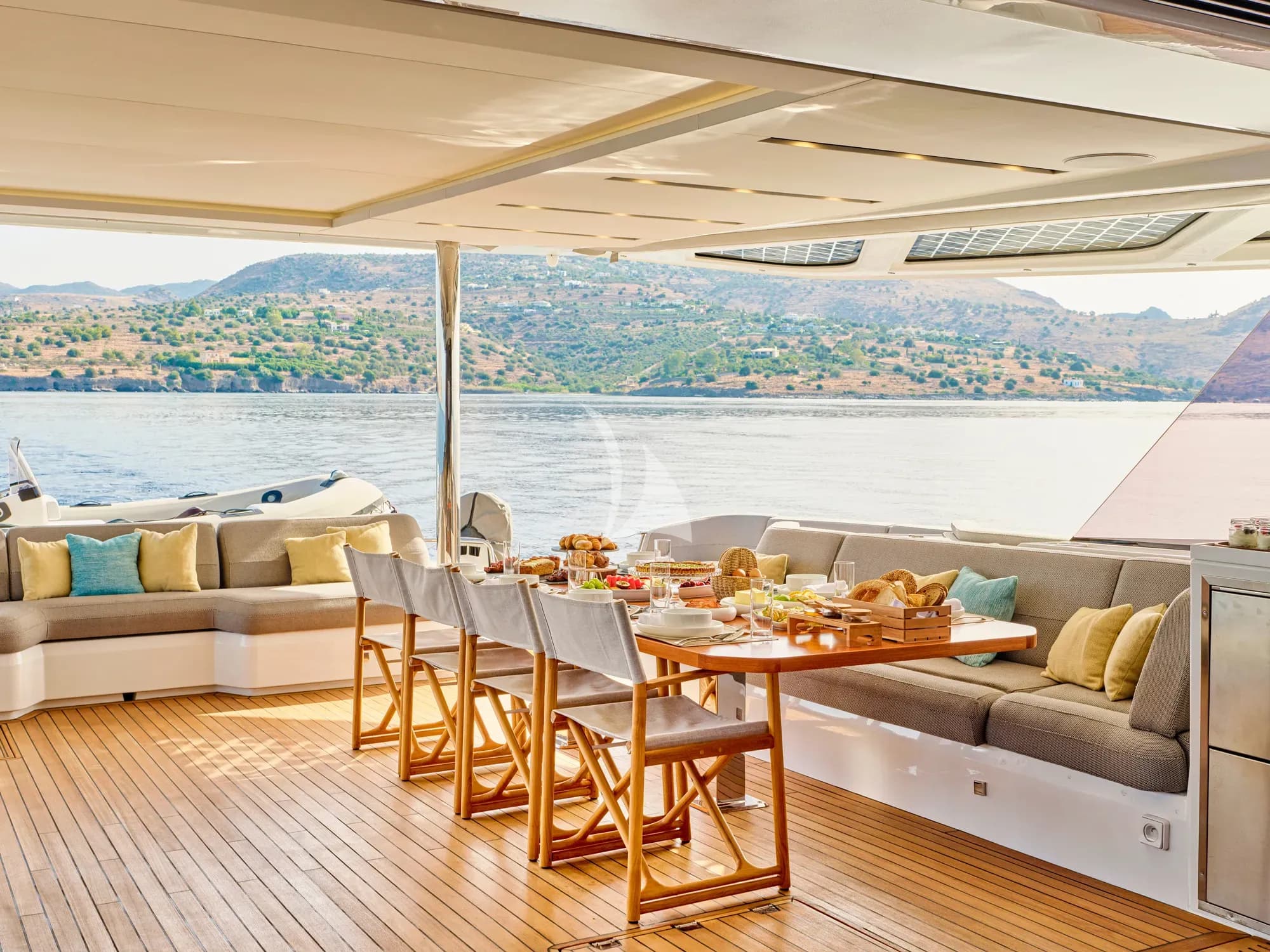 ALOIA 80 – Exterior