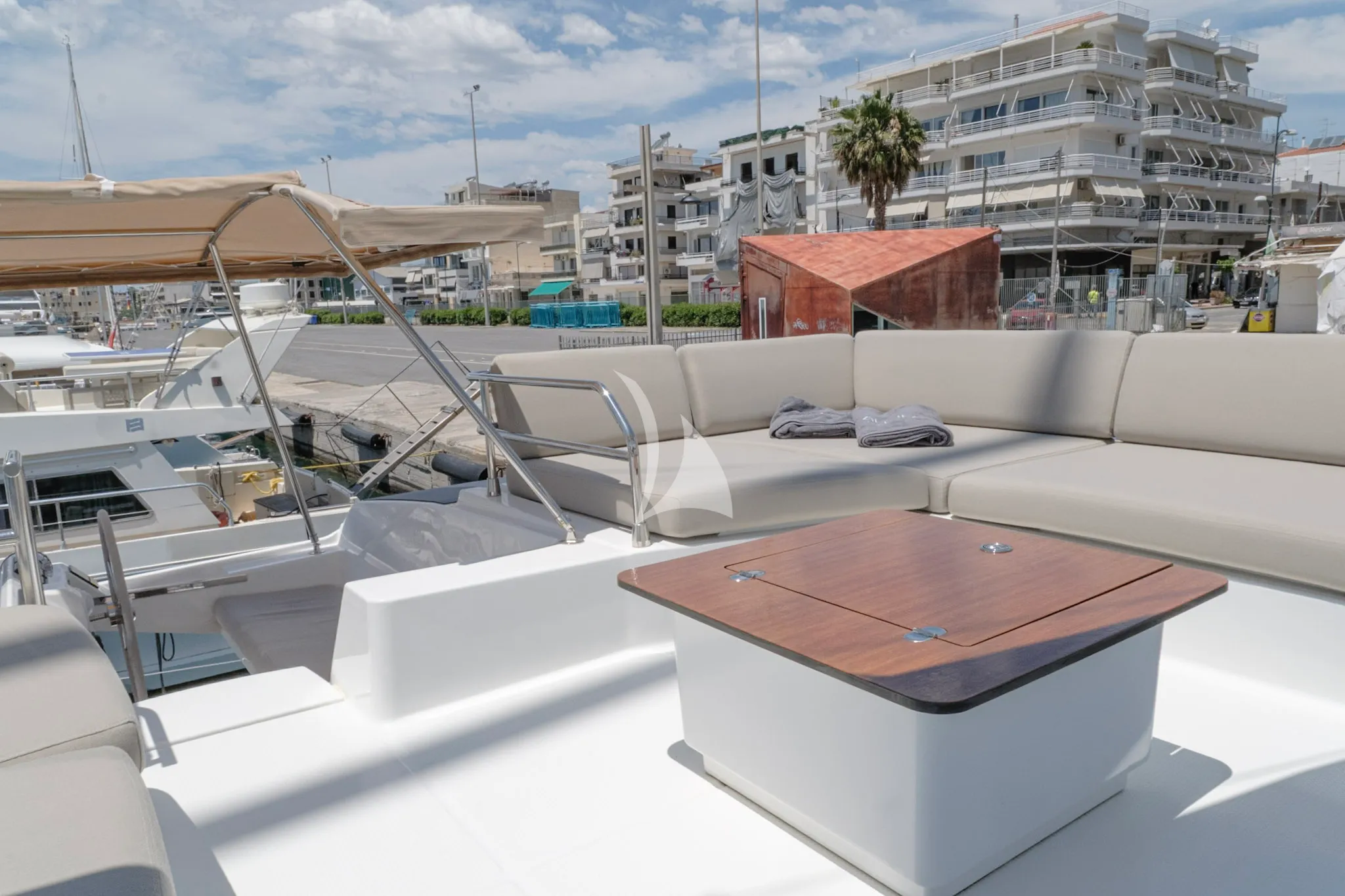 ALTHEA – Exterior