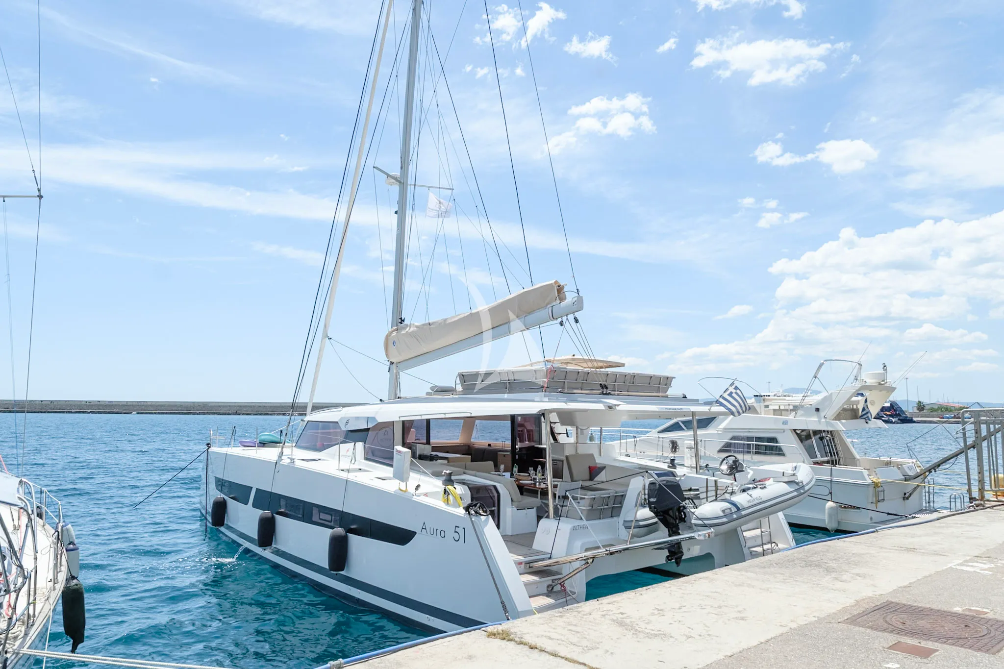 ALTHEA – Exterior