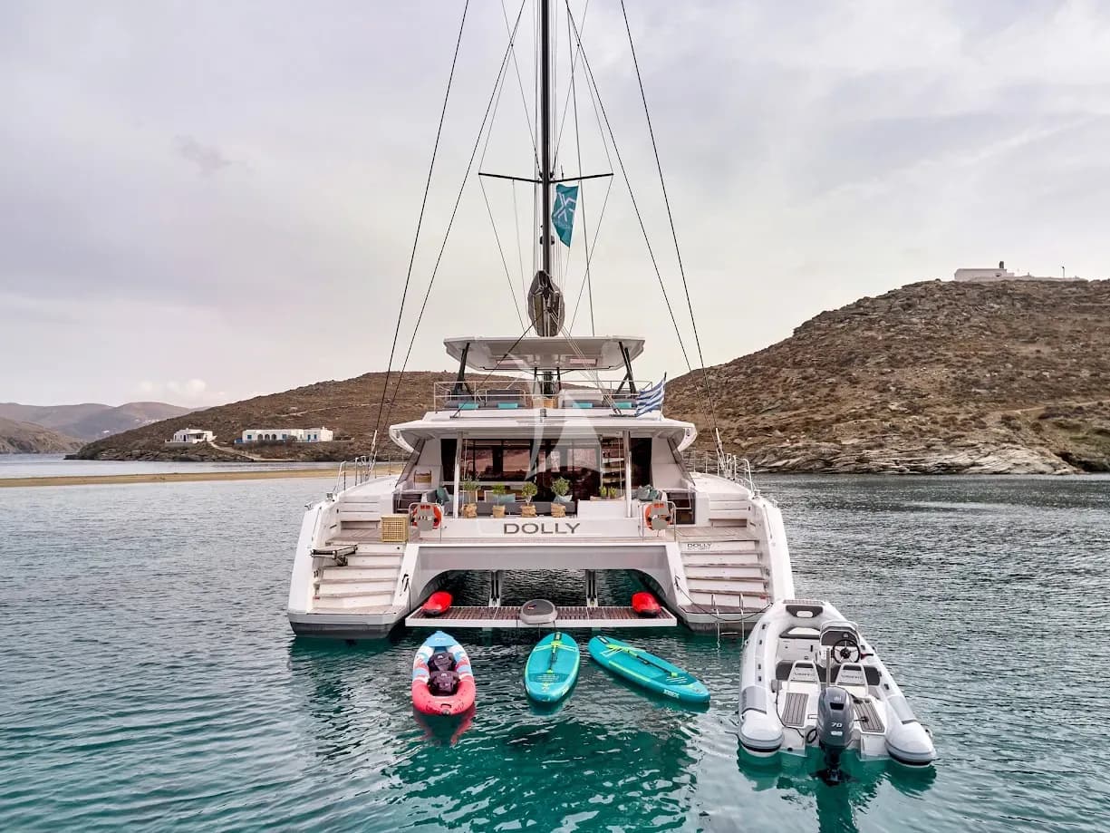DOLLY – Fountaine Pajot