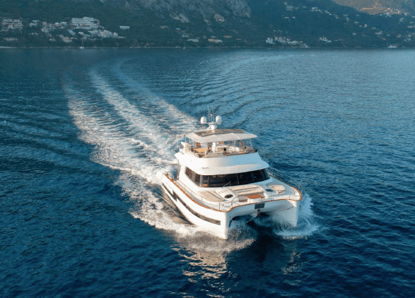 Nisaki – Fountaine Pajot
