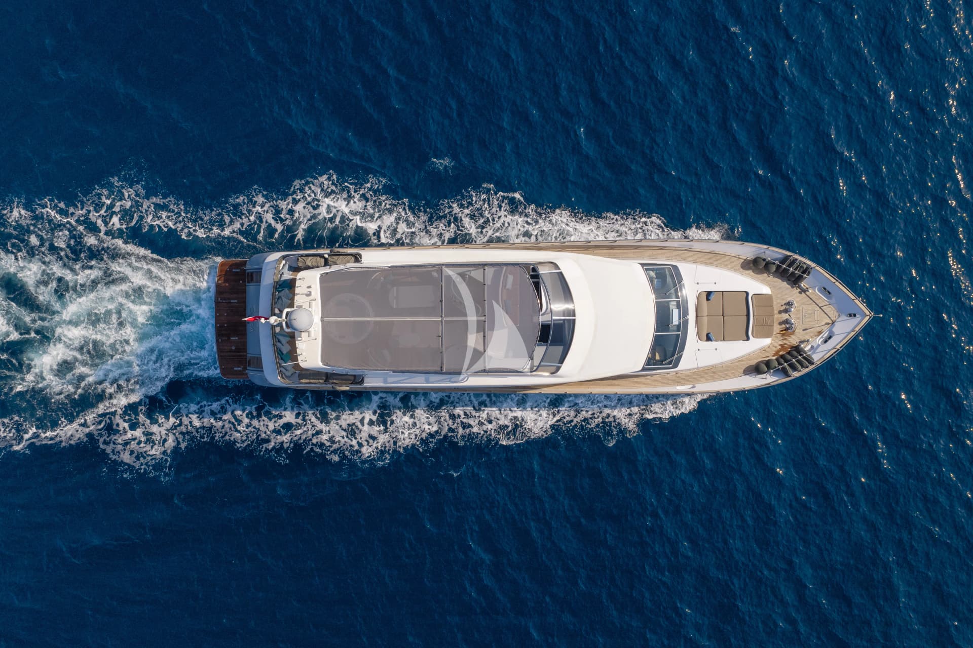 COCA VI – Exterior