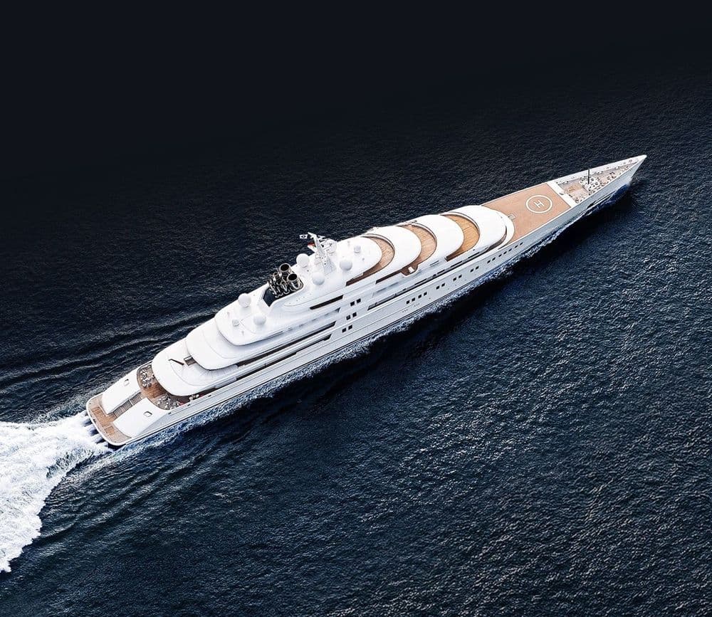 lurssen-exterior-full-boat