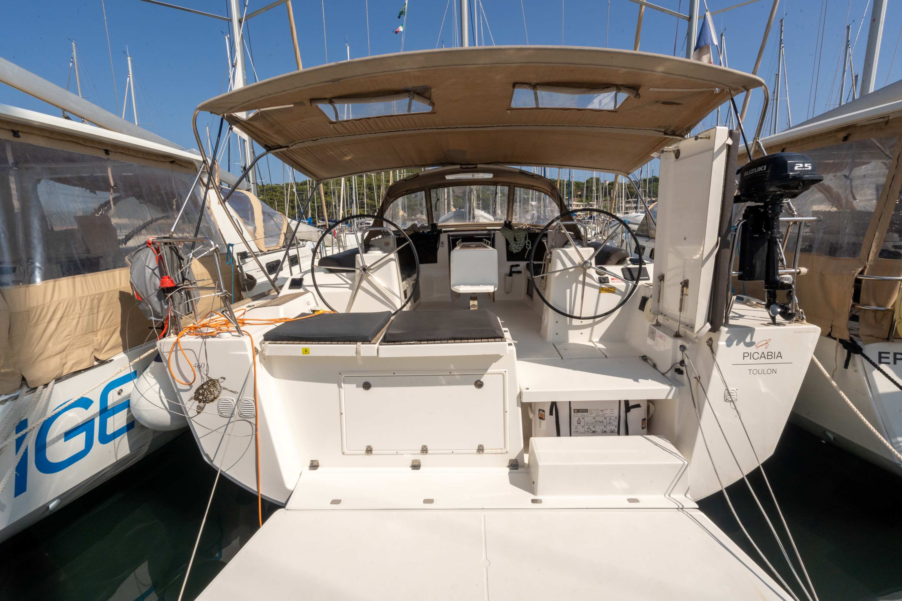 PICABIA – Dufour Yachts