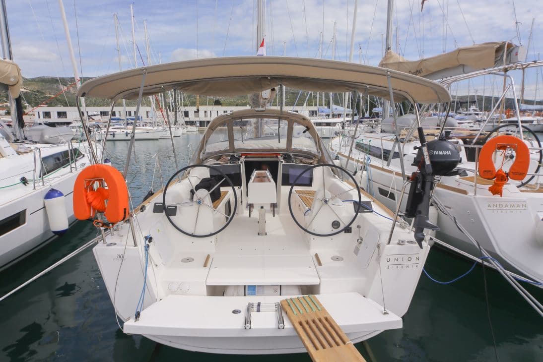UNION – Dufour Yachts