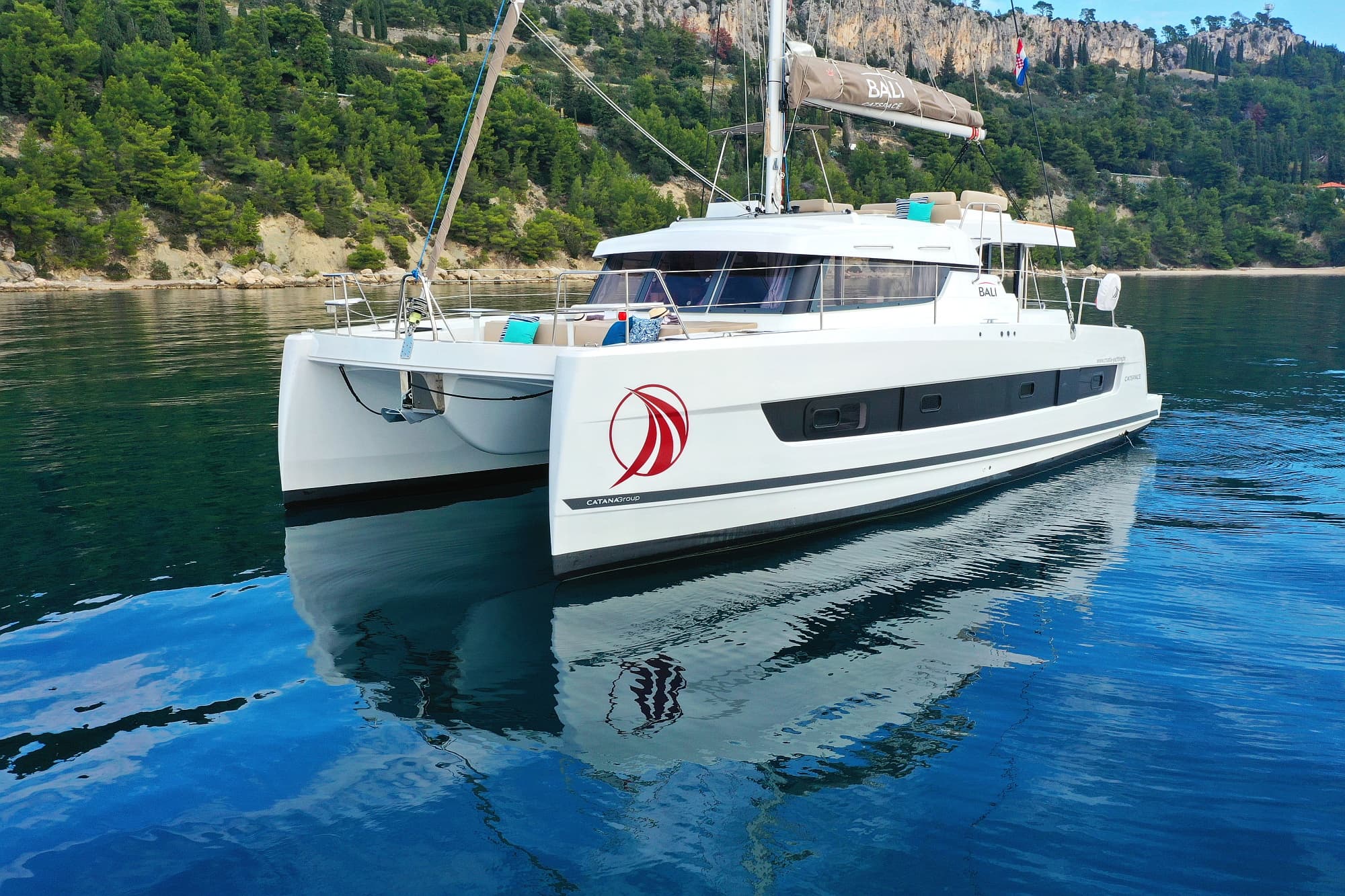 Salty Dragon – Catana Group