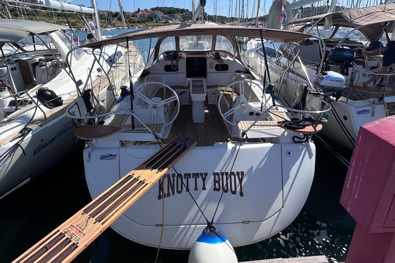 Knotty Buoy – Elan Marine