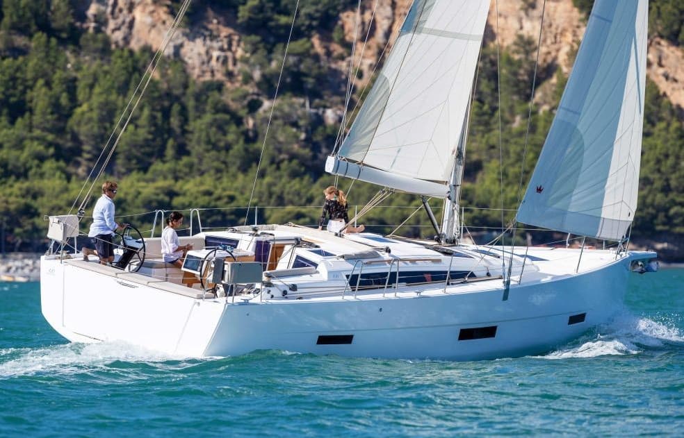 EVA – Dufour Yachts