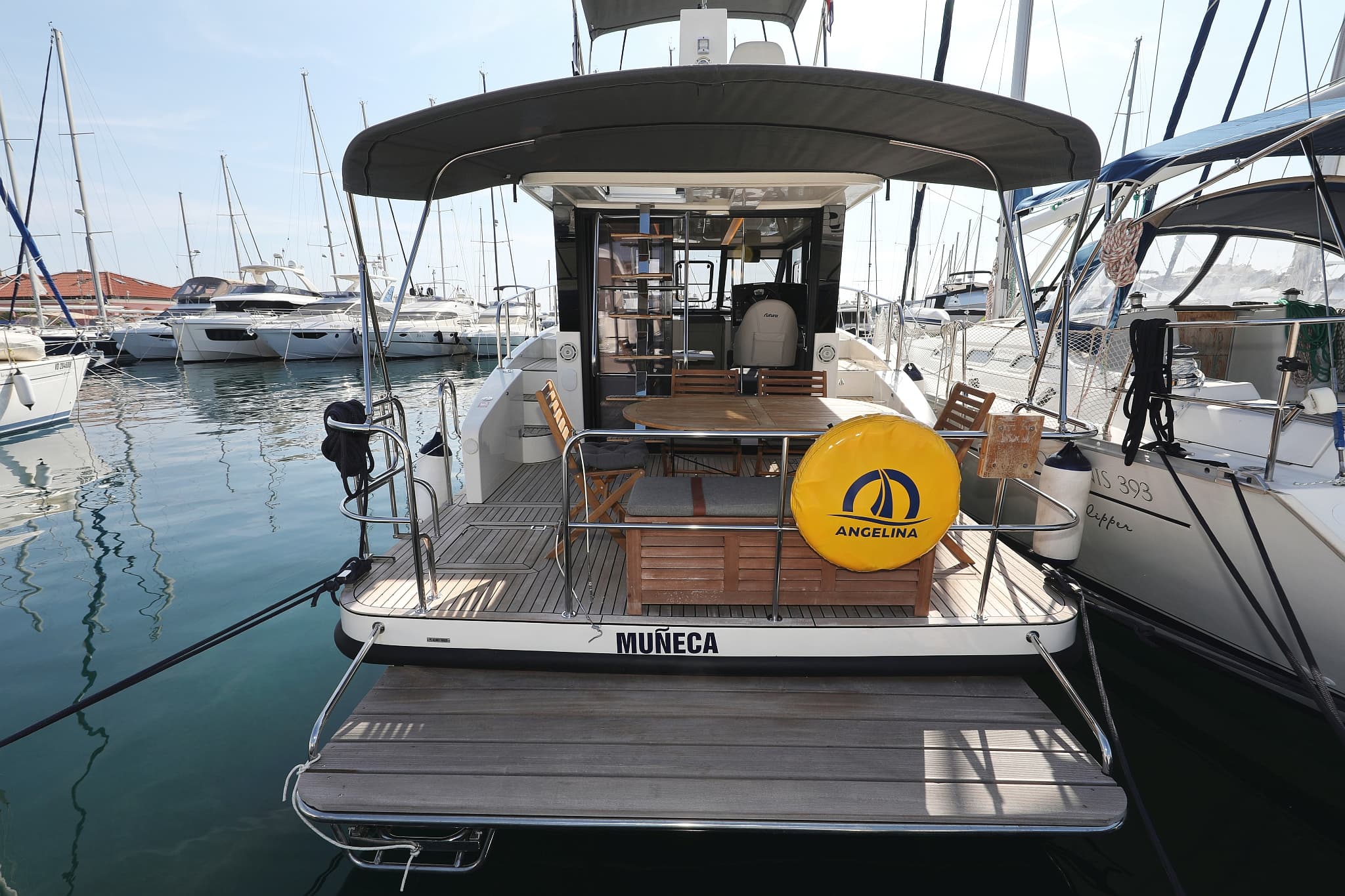 Muneca – Cobra Yachts
