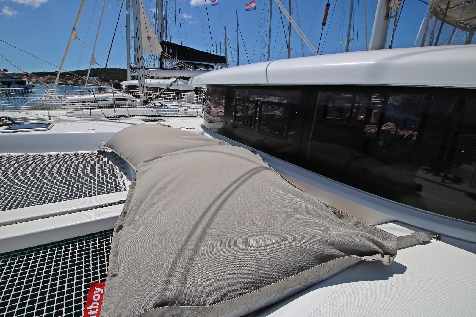 Sailing Breeze