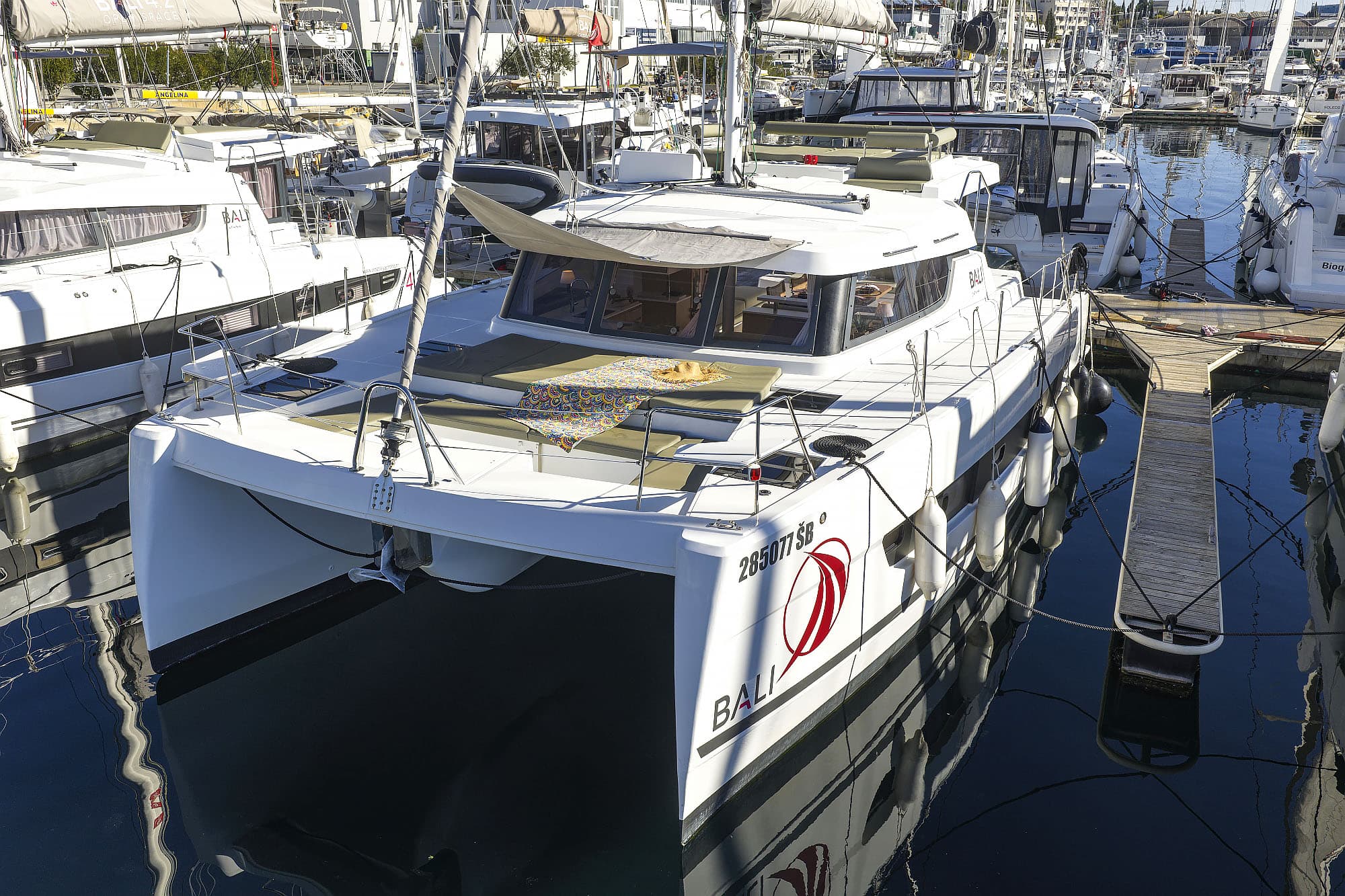 Warm Breeze – Catana Group