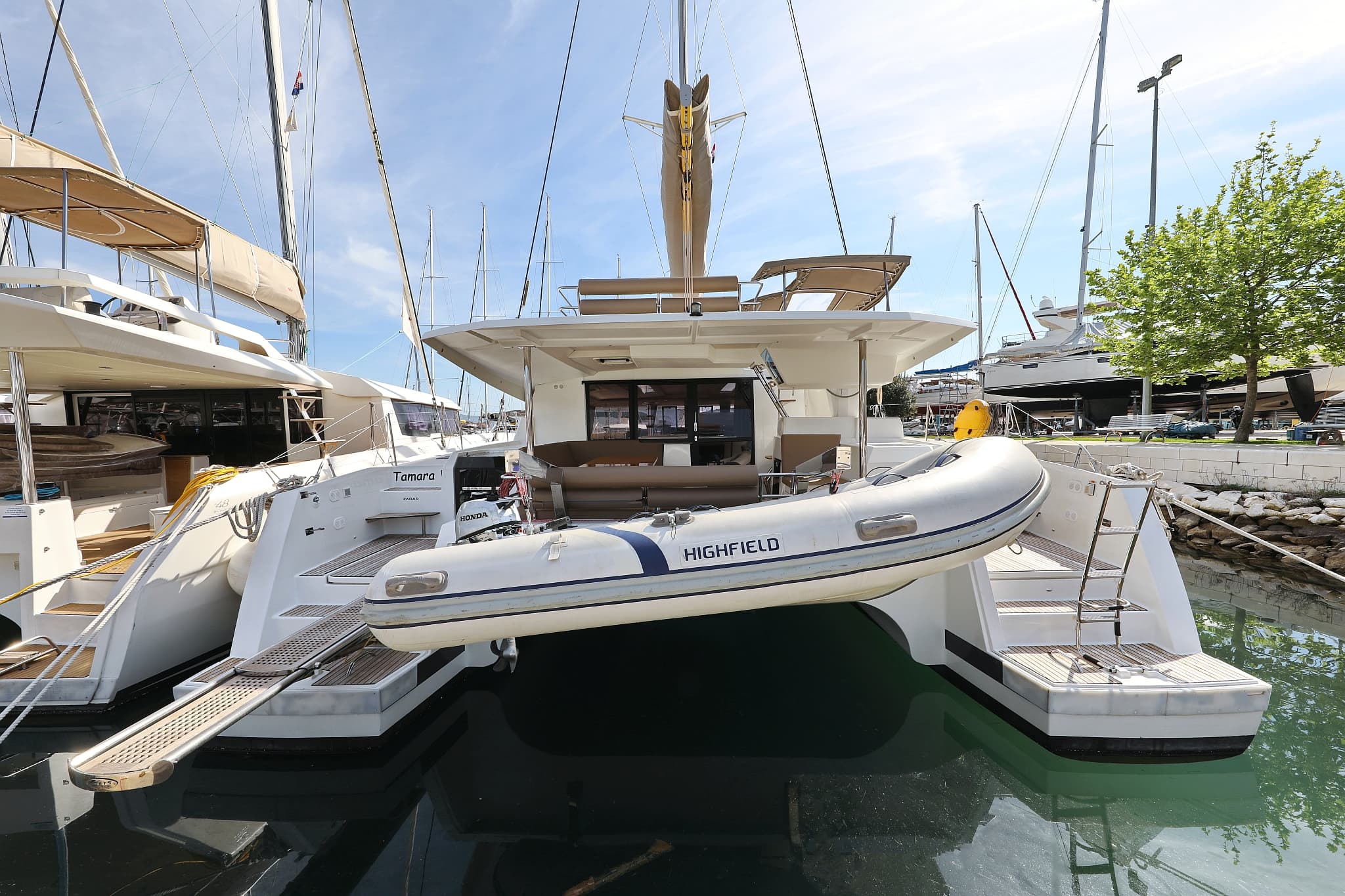 Tamara V – Fountaine Pajot