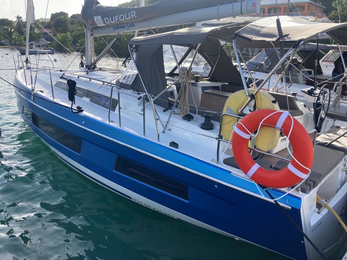 Seabreeze Smile – Dufour Yachts