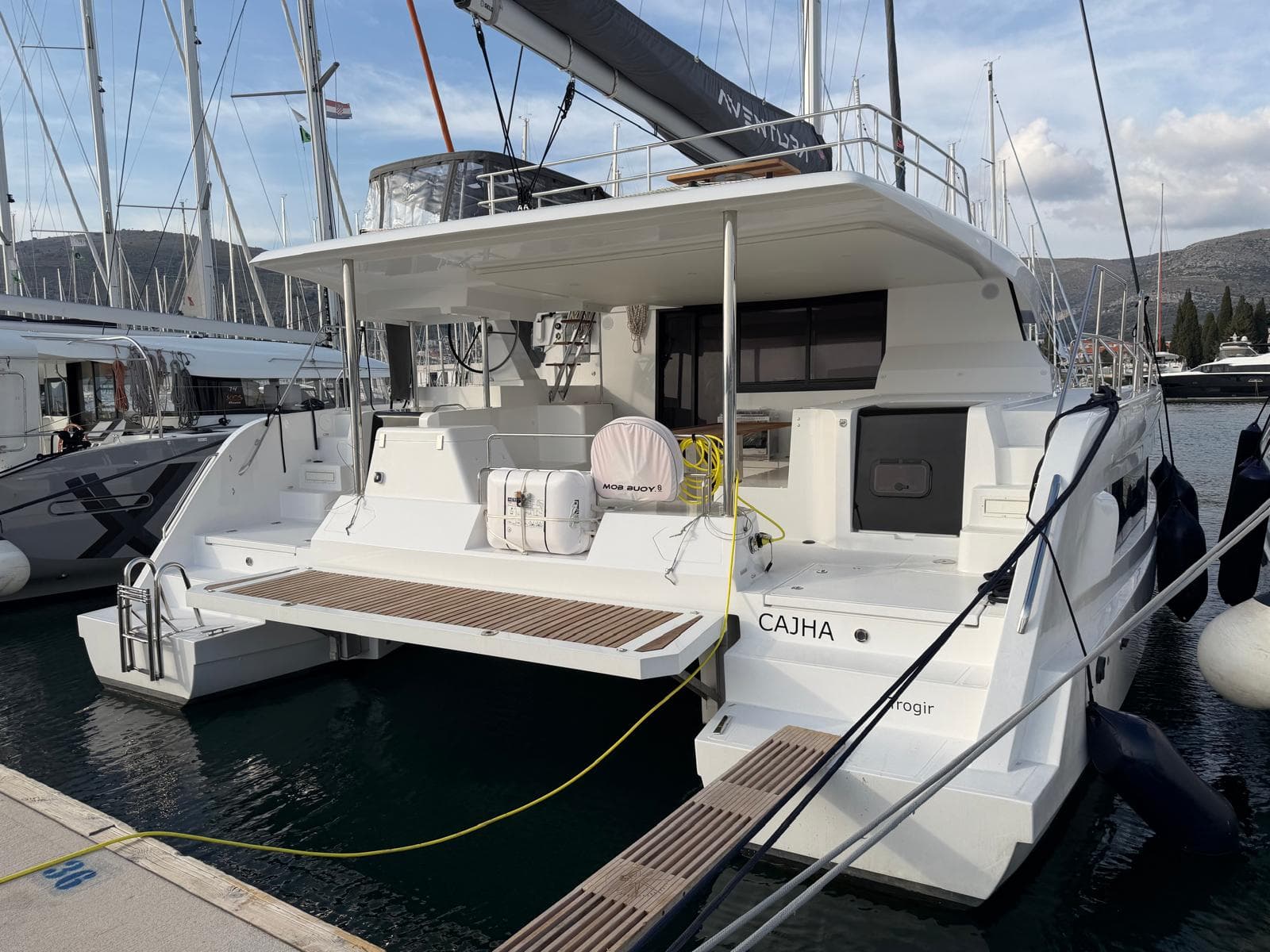 Cajha – Aventura Catamarans