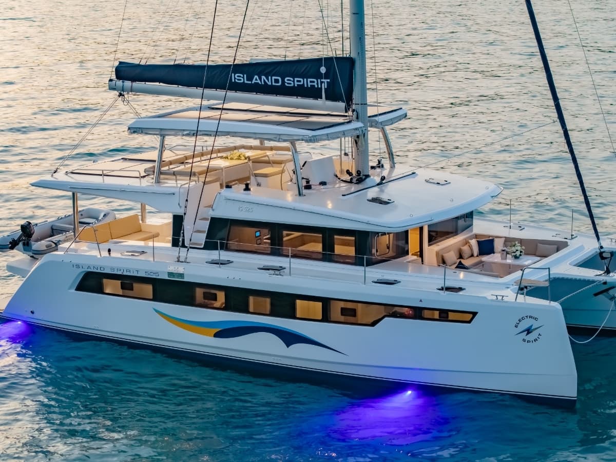 Electric E-Motion – Island Spirit Yachts