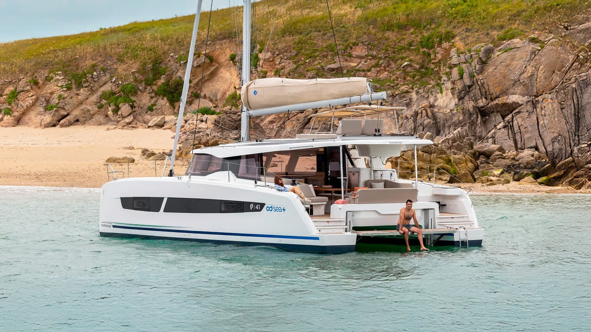 Selah Vie – Fountaine Pajot