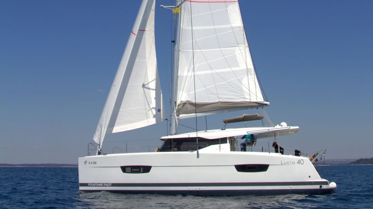 Luna Rossa II