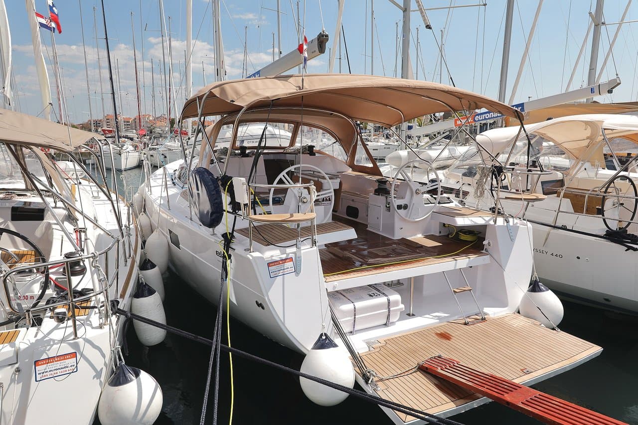 Abena – Elan Marine