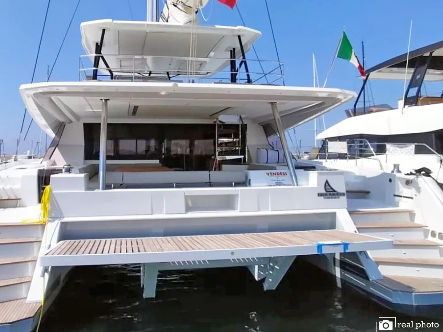 Libertà - Luxury Catamaran, A/C, Generator, Water maker, Solar panel – Fountaine Pajot