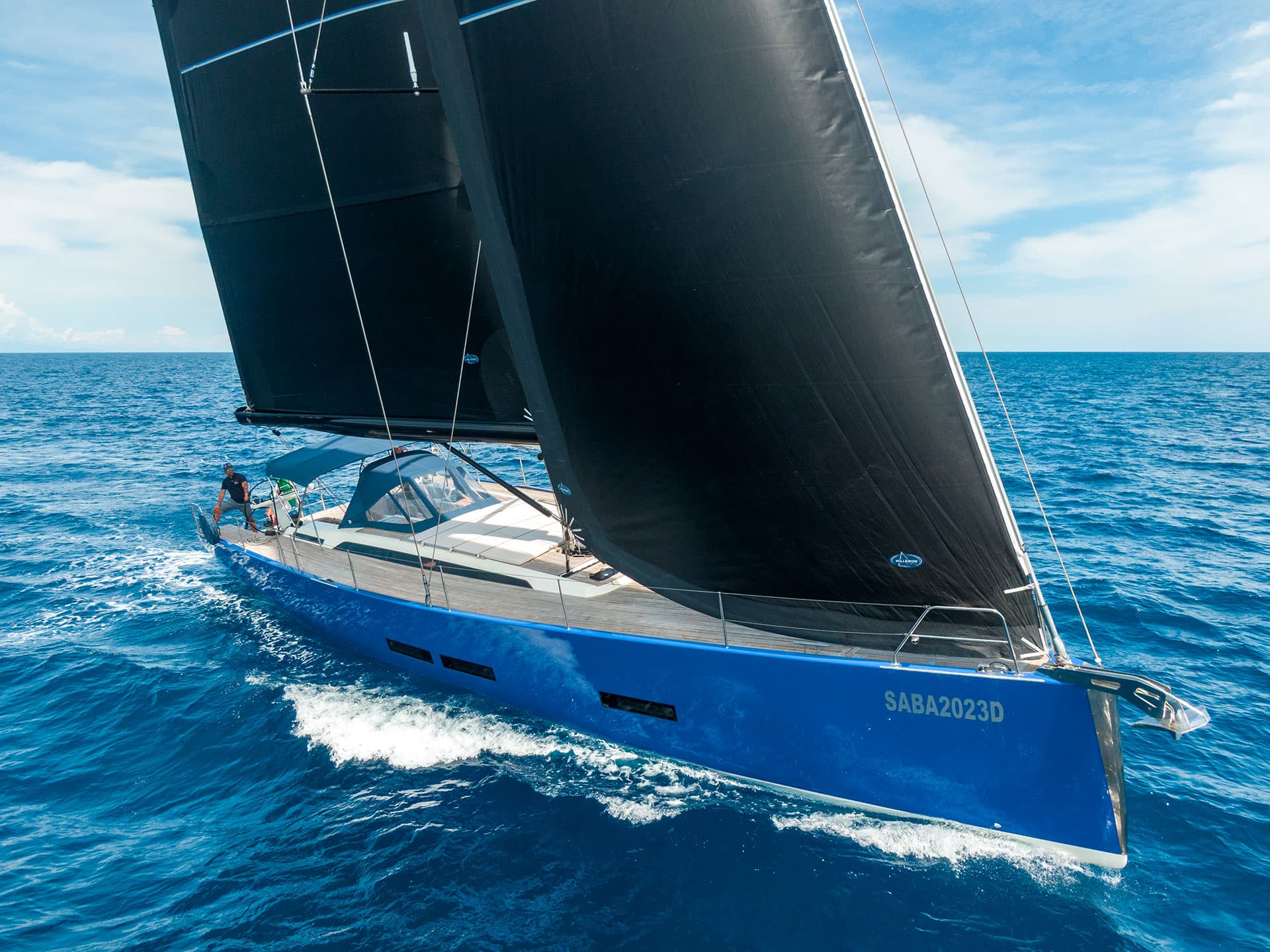 Avalon - Luxury - A/C, Watermaker – Solaris Yachts