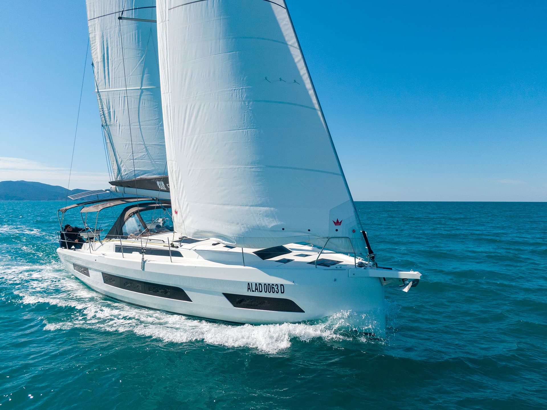 Tamata - Water maker, Solar Panel – Dufour Yachts