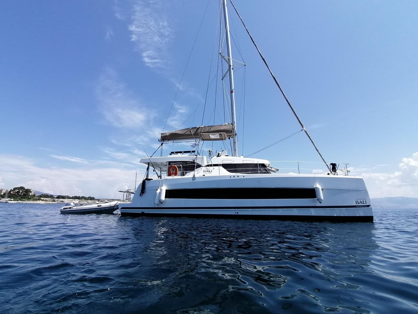 STEADY STREAMER – Bali Catamarans