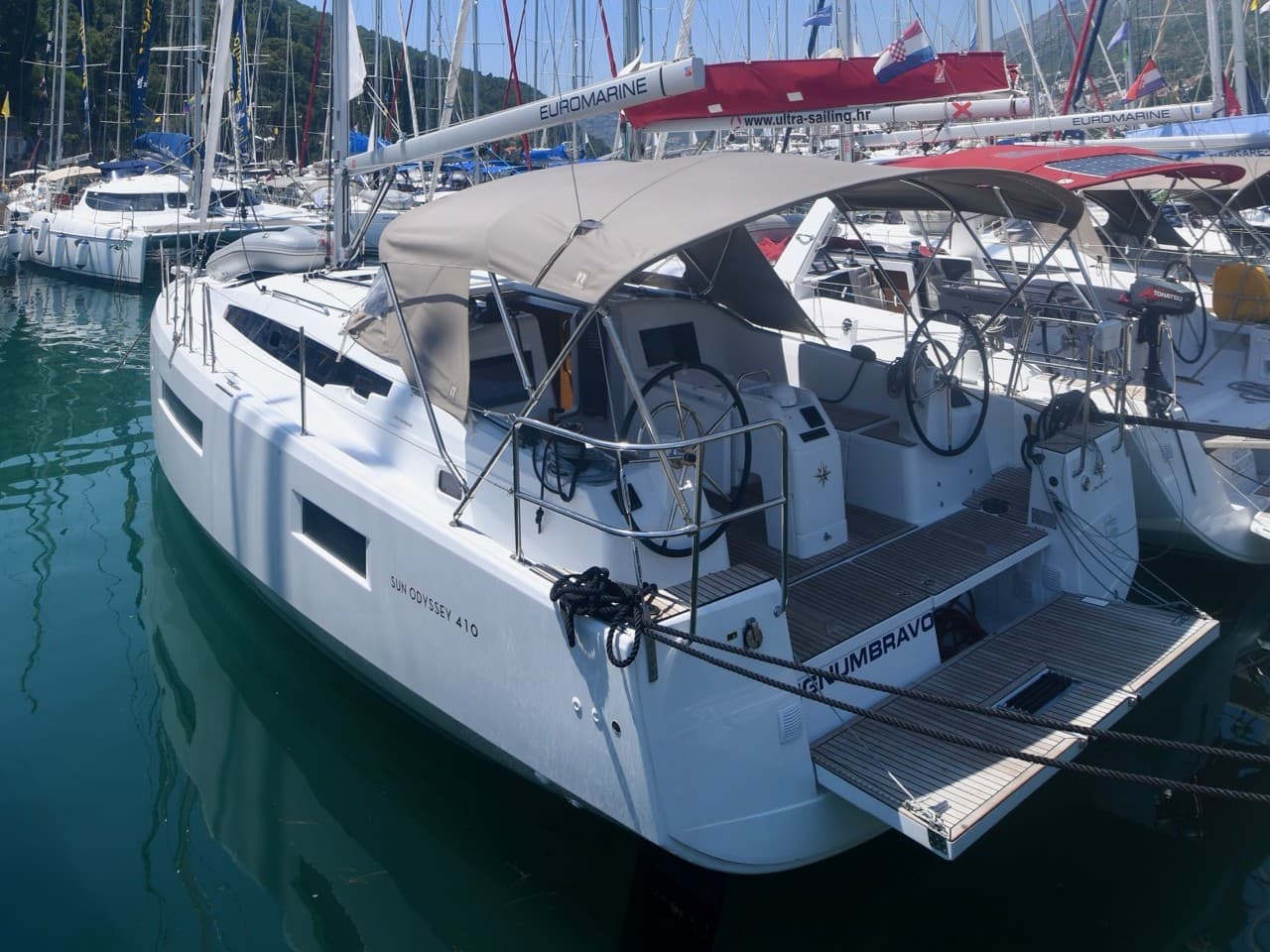 Signum Bravo – Jeanneau