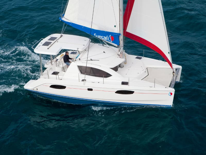Sunsail 404 Classic – Leopard Catamarans