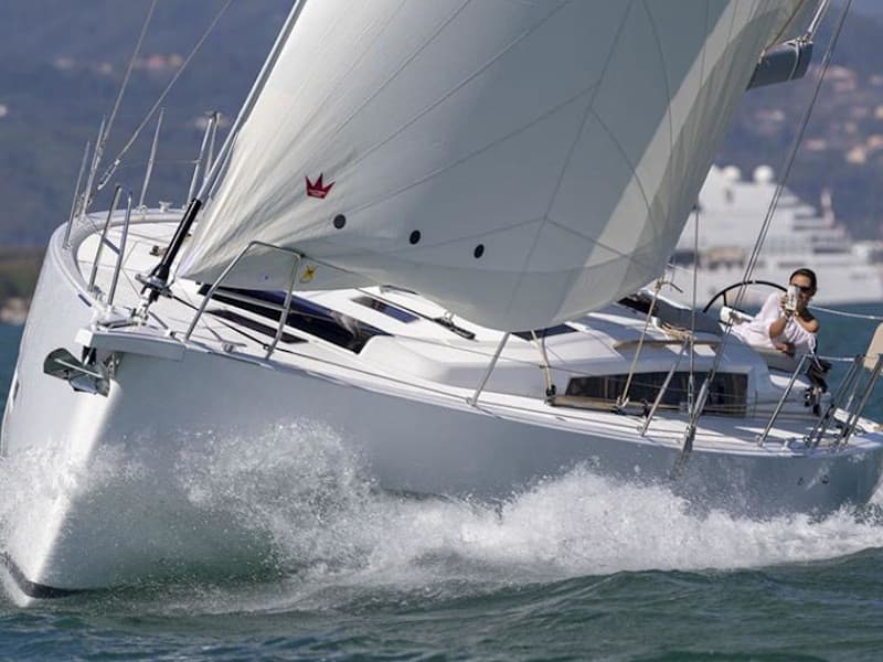 Blue Moon 1 – Dufour Yachts
