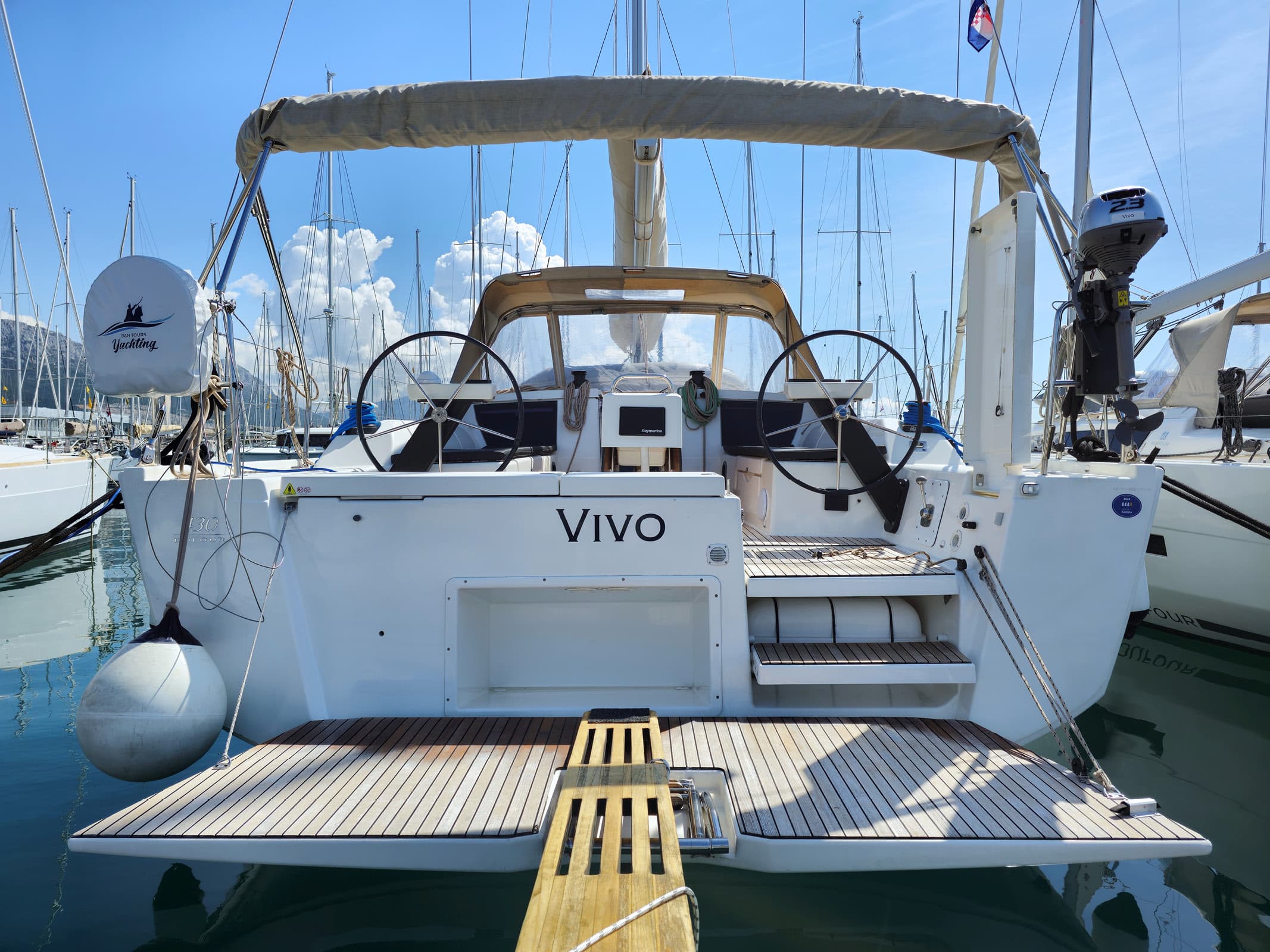 Vivo – Dufour Yachts