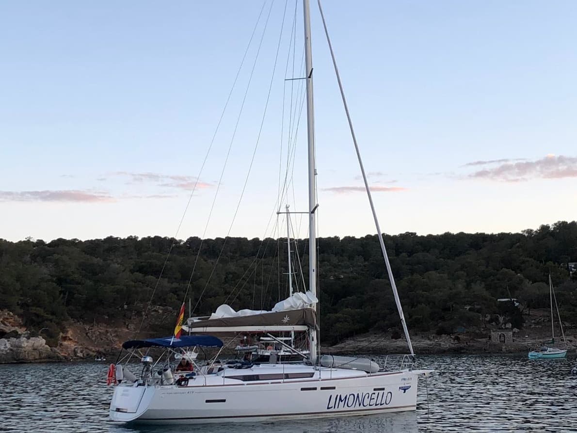 Alboran Limoncello (Majorca) – Jeanneau