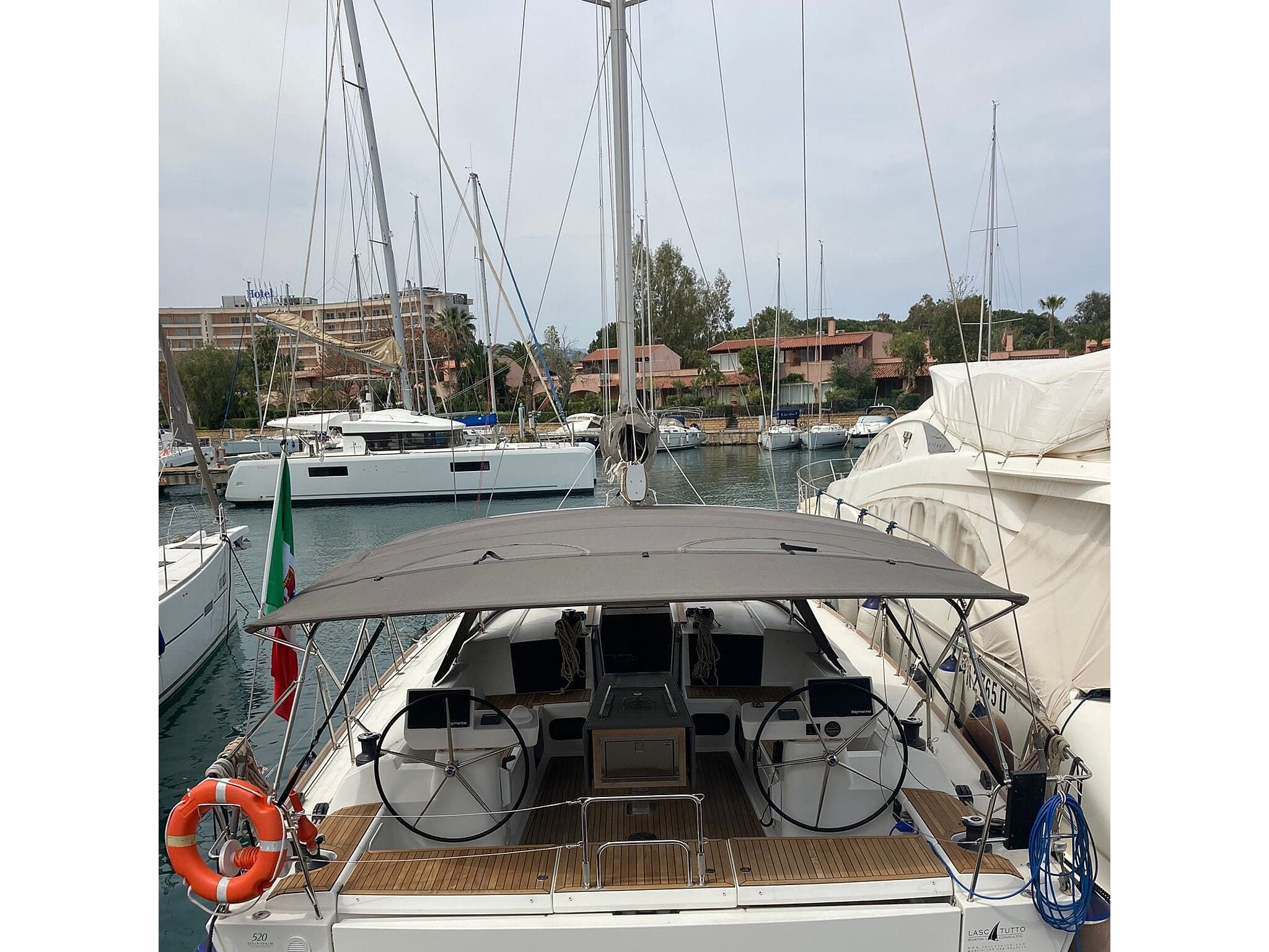 Sirius – Dufour Yachts