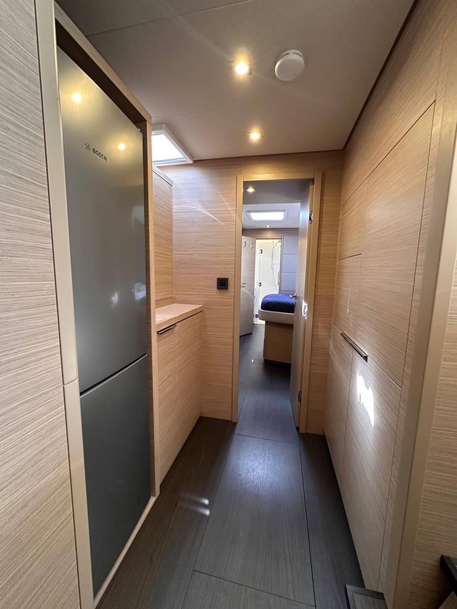 Maui- FIRST CLASS