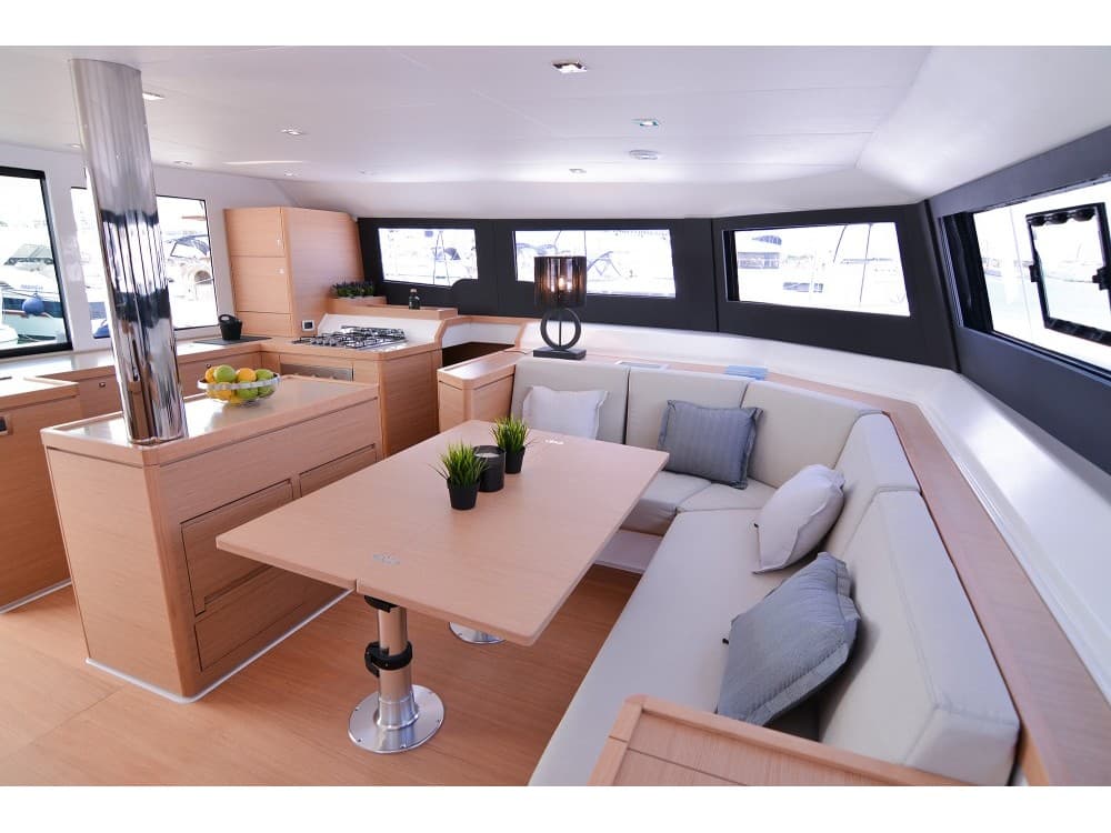 Paris (Dufour Catamaran 48)