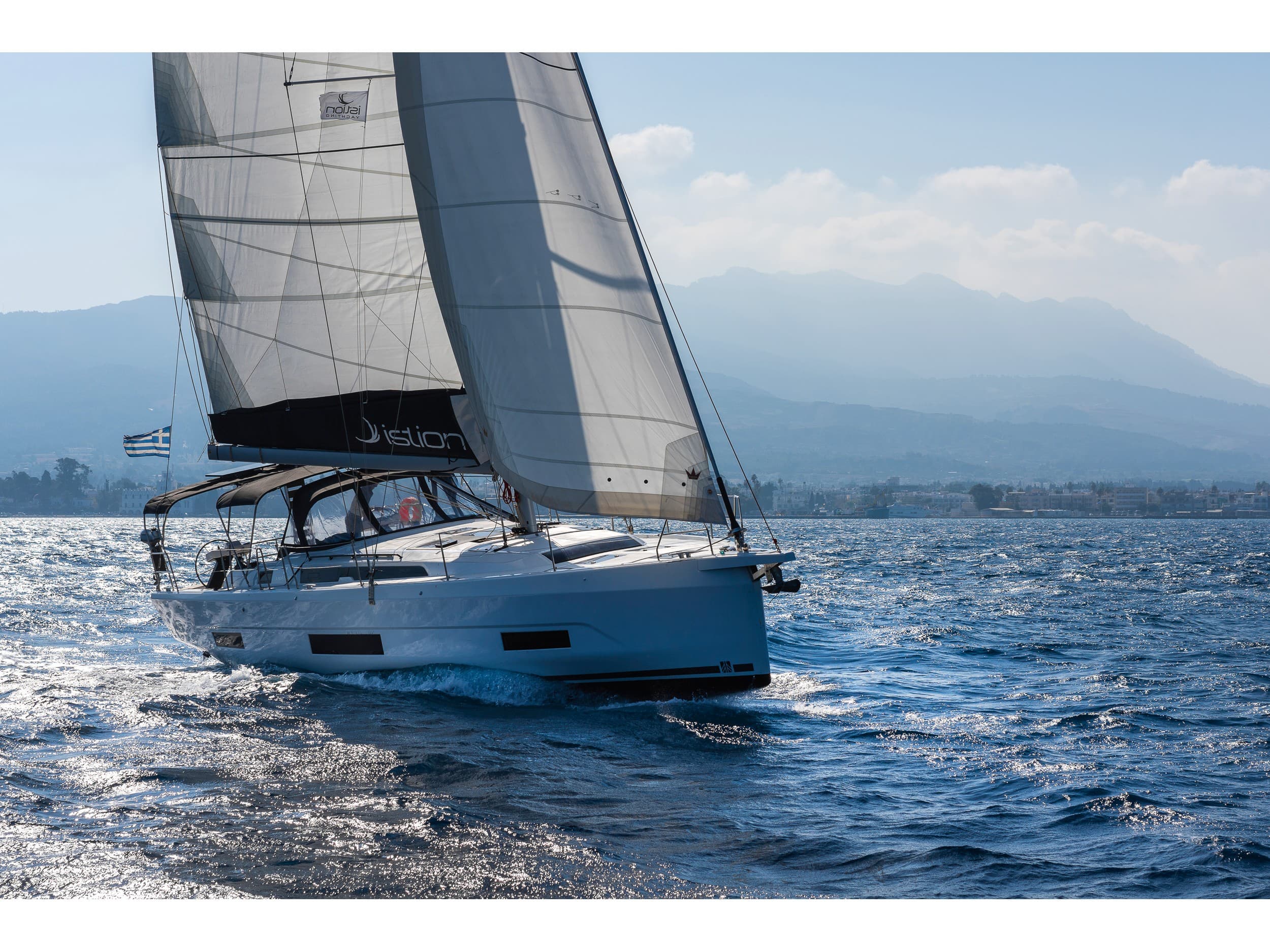 Edelweiss – Dufour Yachts
