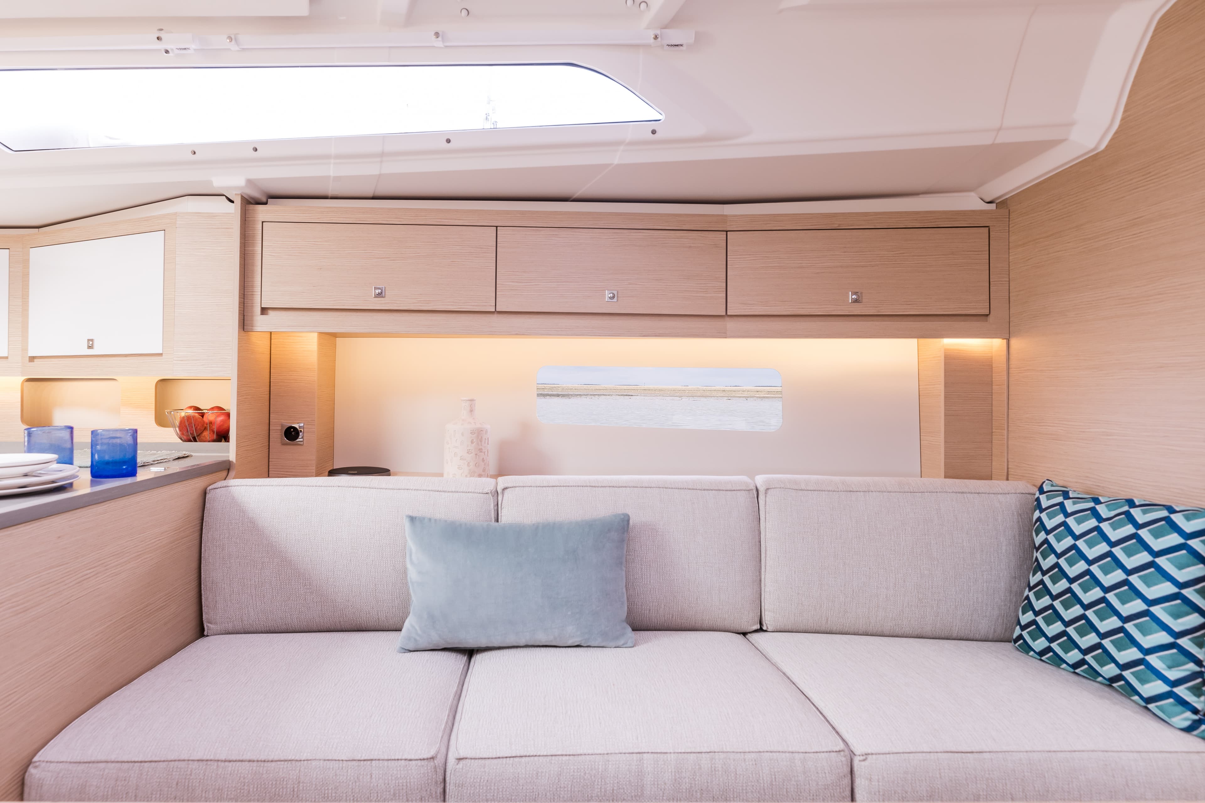 Sunsail 37.3 Premium