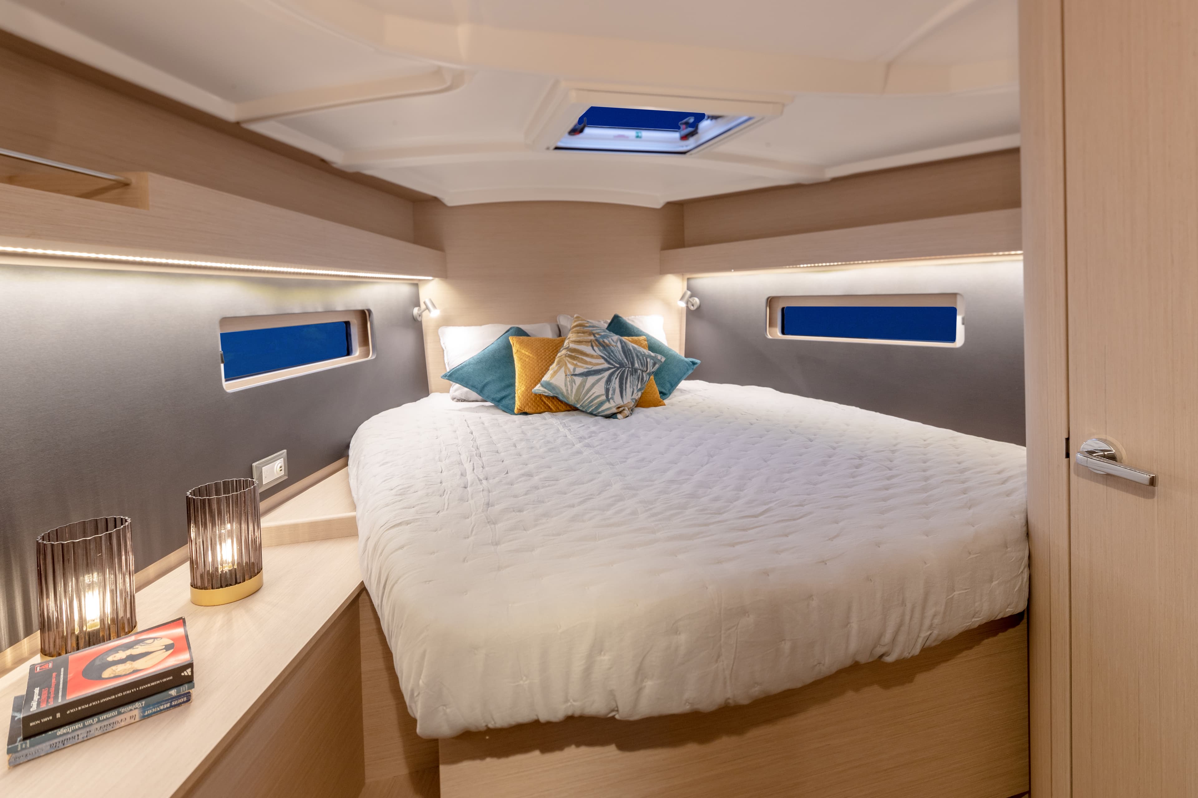 Sunsail 42 Classic