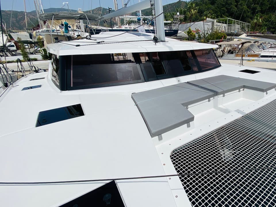 Capella 1 – Fountaine Pajot