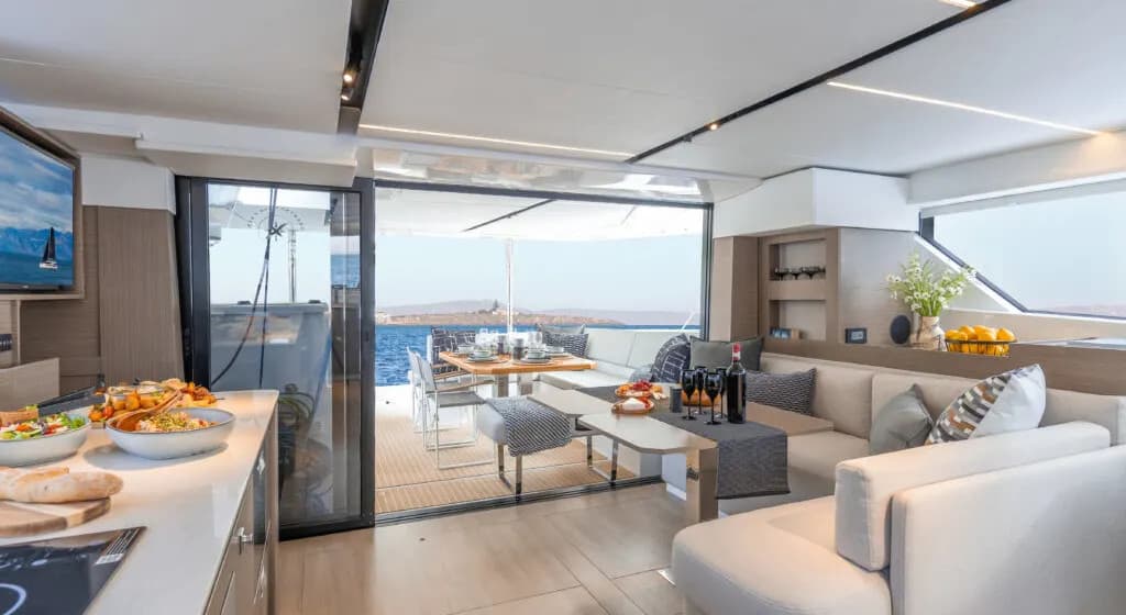 Moorings 4600 Exclusive