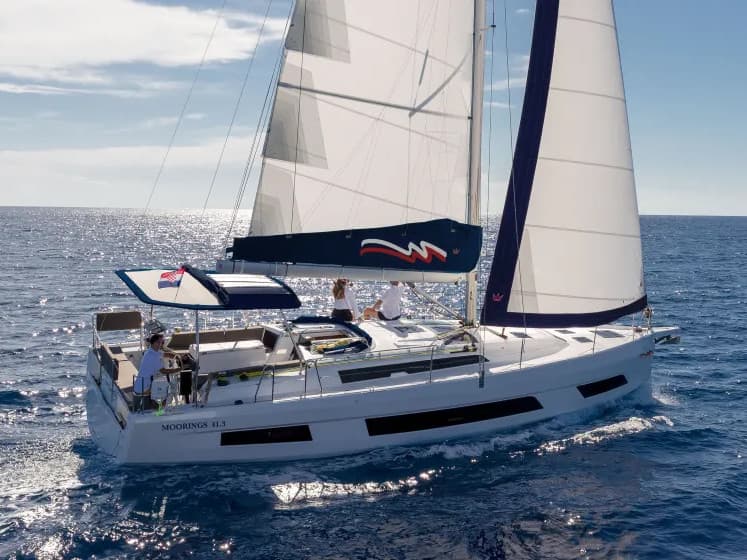 Moorings 41.3 Exclusive – Dufour Yachts