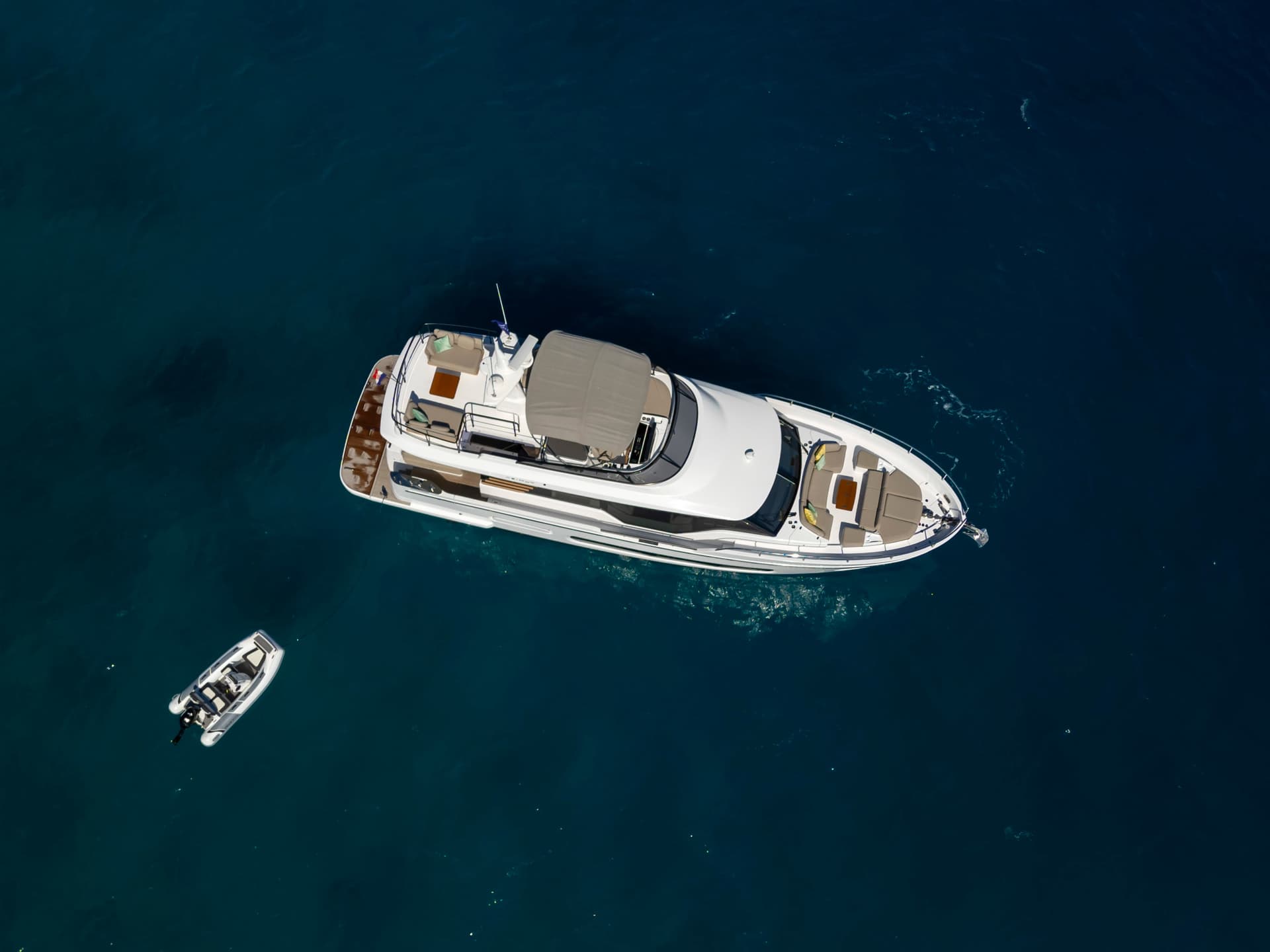 yacht plan