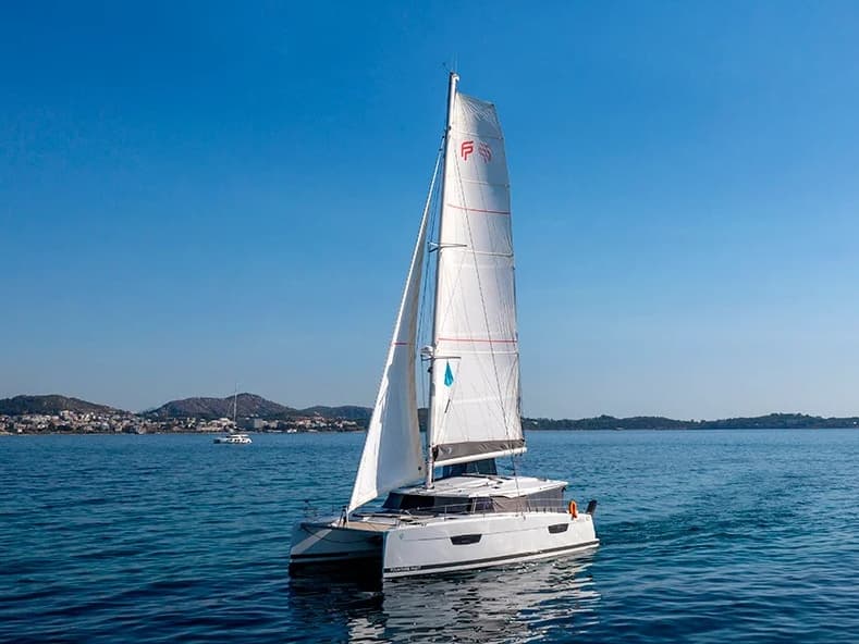 Nou Nou 1 – Fountaine Pajot
