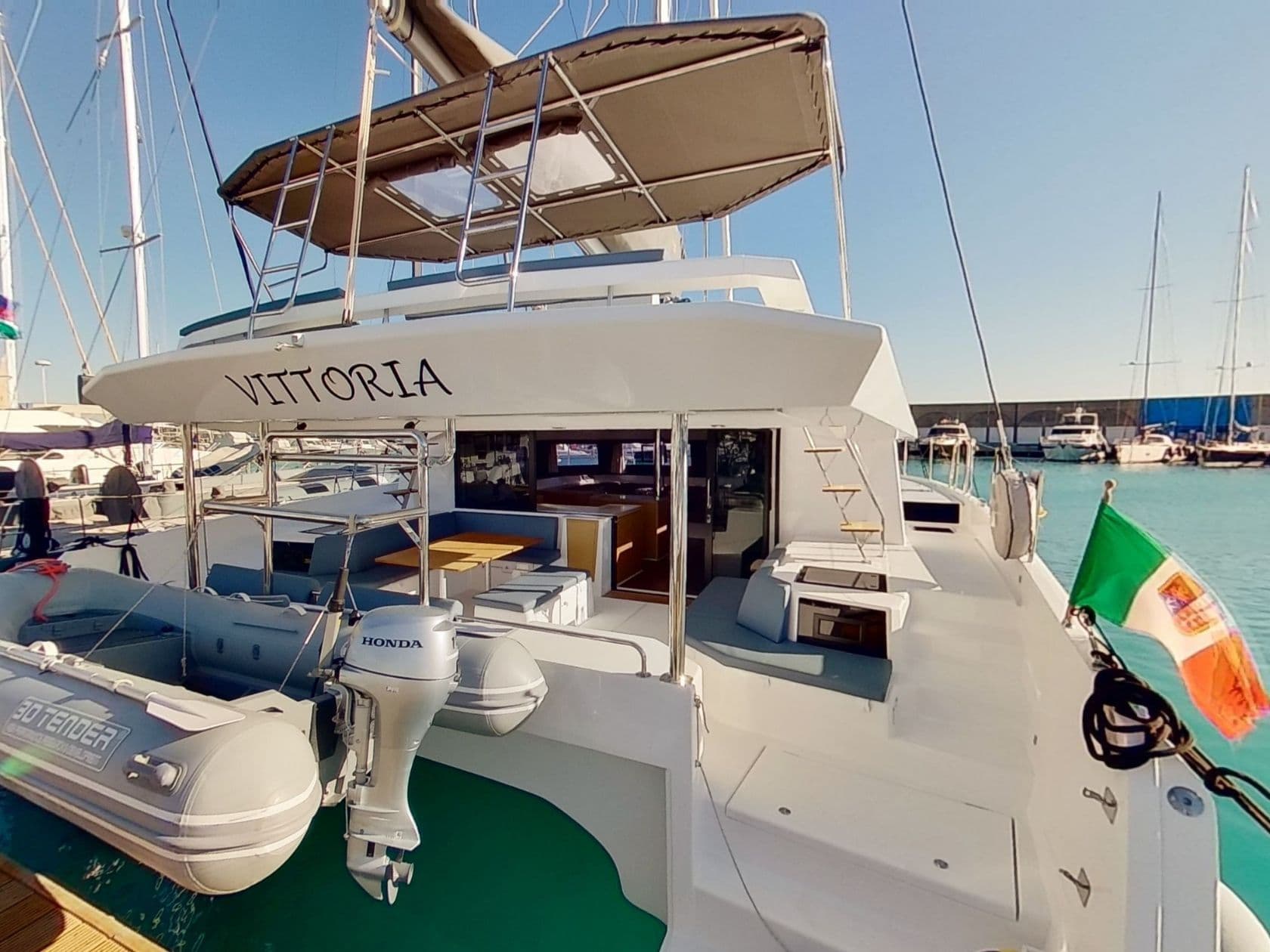Vittoria – Dufour Yachts