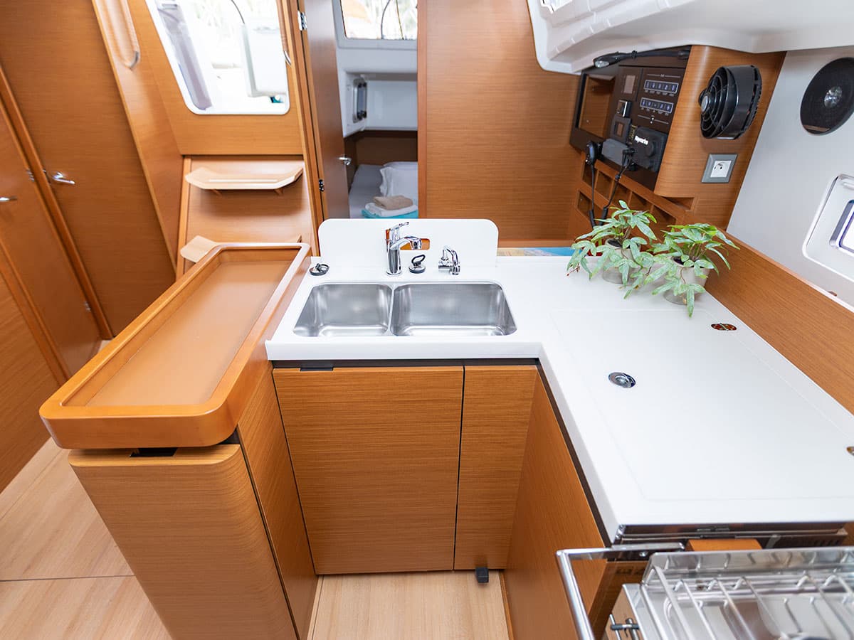 OSKAR new 2024 (air condition, solar panels)
