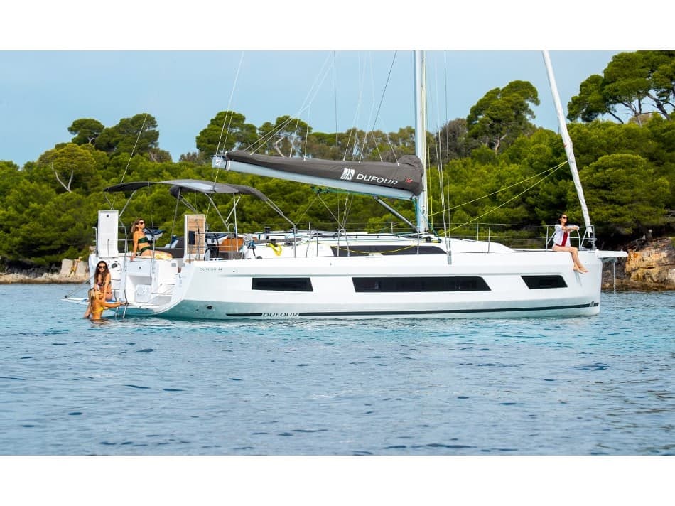 One Heart – Dufour Yachts