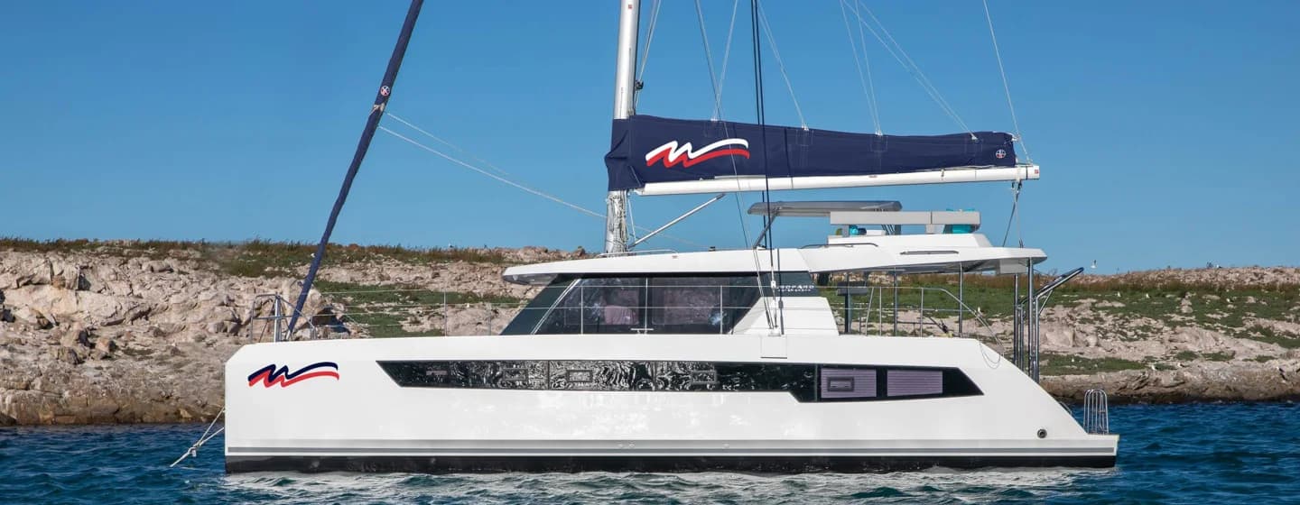Moorings 4200/3 Exclusive Plus